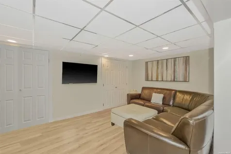 58 Seminole Street Selden NY 11784