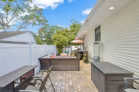 58 Seminole Street Selden NY 11784