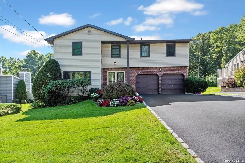 180 Harvard Drive Plainview NY 11803