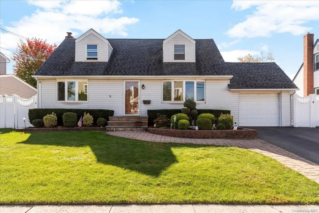 101 Brenner Avenue Bethpage NY 11714