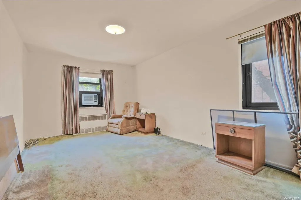 138-25 31 Drive Flushing NY 11354