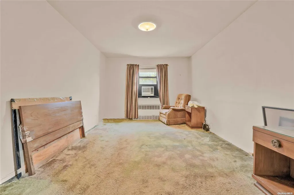 138-25 31 Drive Flushing NY 11354