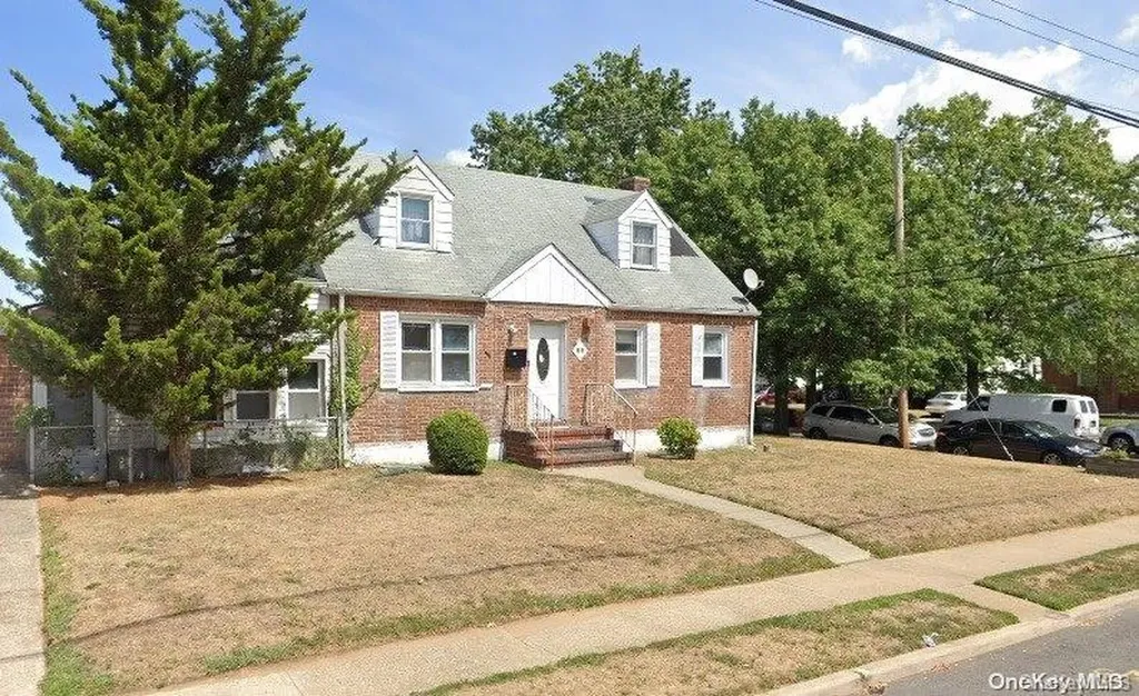 88 Sobro Avenue Valley Stream NY 11580