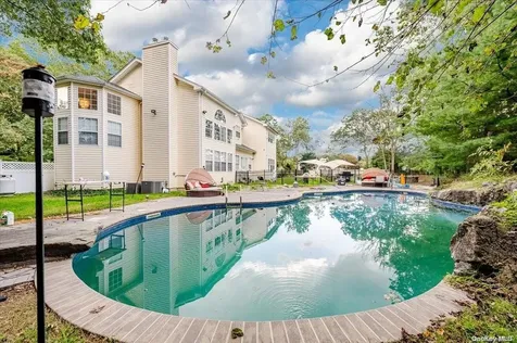 12 Legacy Court Port Jefferson Station NY 11776