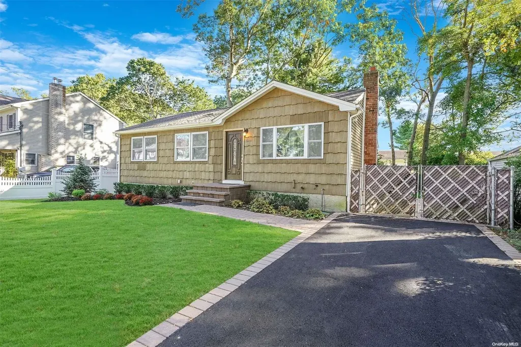 30 Engelke Street Patchogue NY 11772