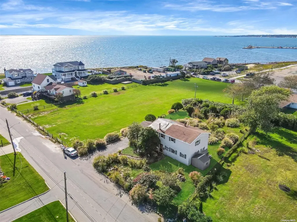 472 Bay Avenue Patchogue NY 11772