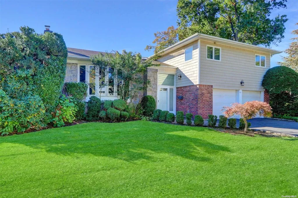 43 Sullivan Drive Jericho NY 11753