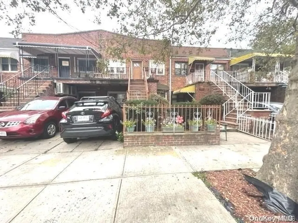 967 E 99th Street Brooklyn NY 11236