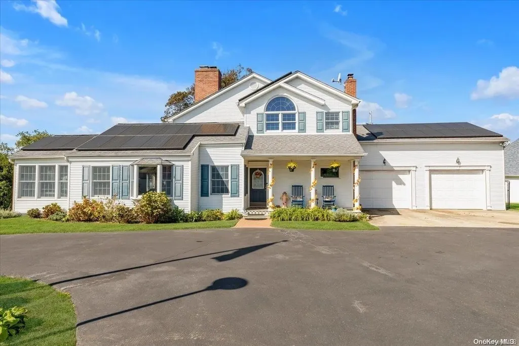 502 Keith Lane West Islip NY 11795