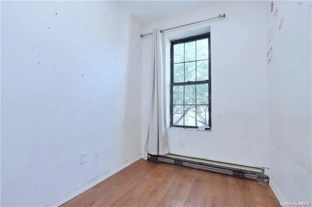 587 Van Siclen Avenue Brooklyn NY 11207