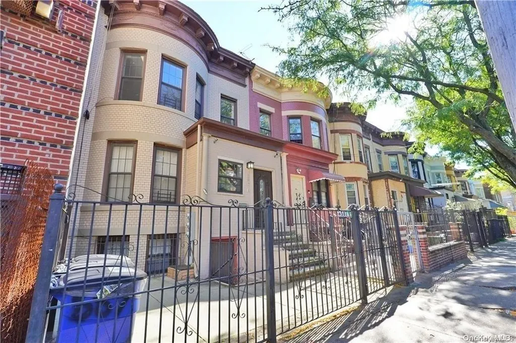 587 Van Siclen Avenue Brooklyn NY 11207