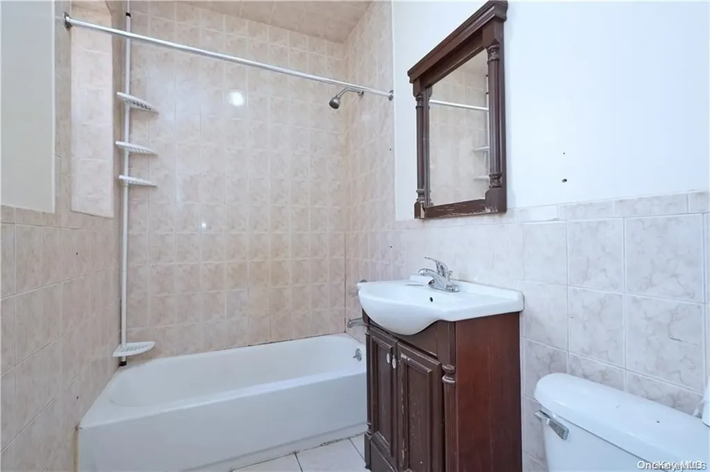 587 Van Siclen Avenue Brooklyn NY 11207