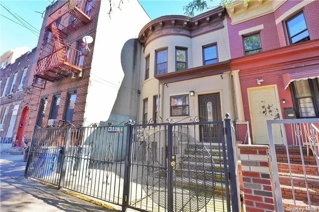 587 Van Siclen Avenue Brooklyn NY 11207