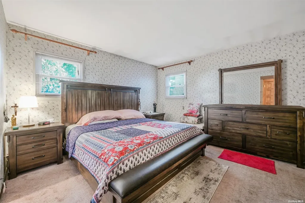 65 Propose Road Shirley NY 11967