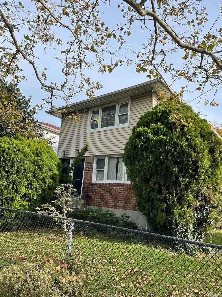 253 Baldwin Road Hempstead NY 11550