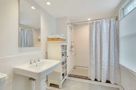 529 2nd Street Greenport NY 11944