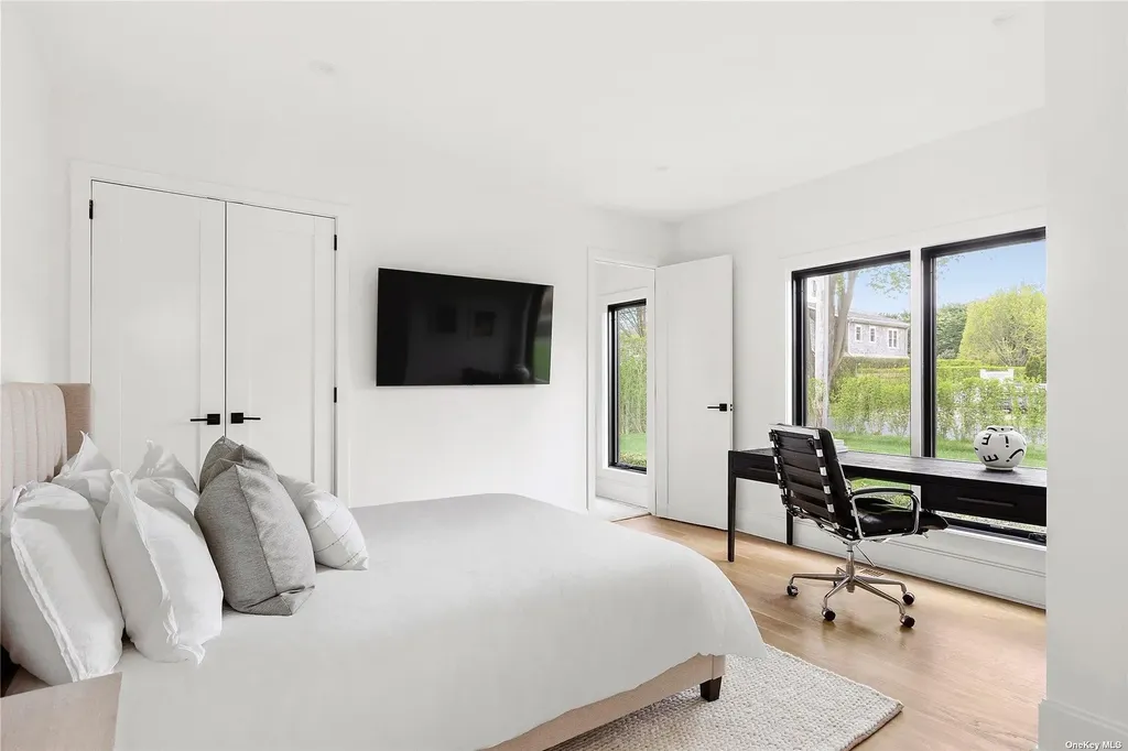 38 Sherrill East Hampton NY 11937