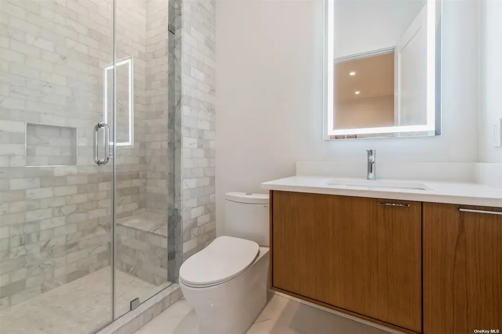 38 Sherrill East Hampton NY 11937