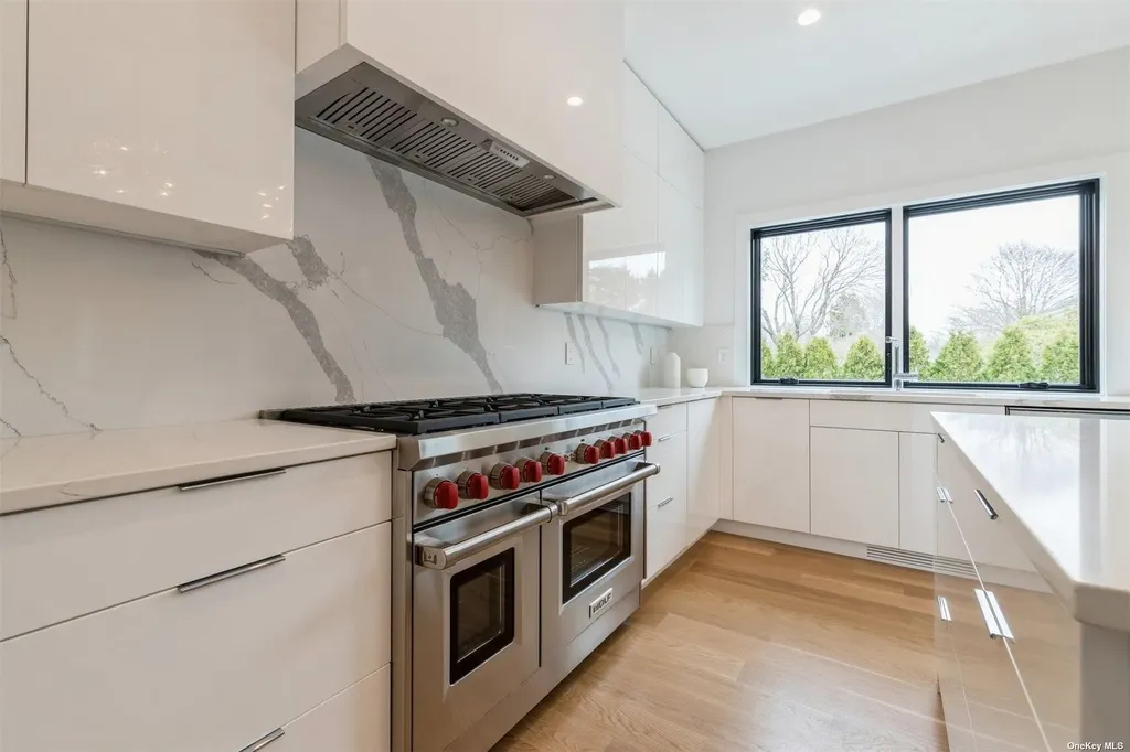 38 Sherrill East Hampton NY 11937