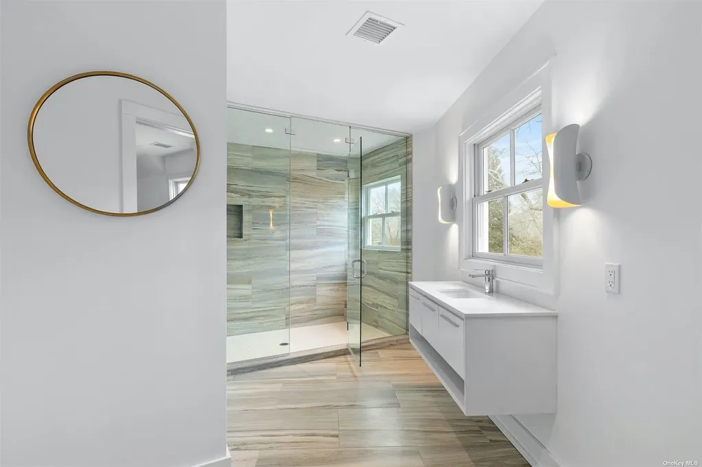 81 Skimhampton East Hampton NY 11937