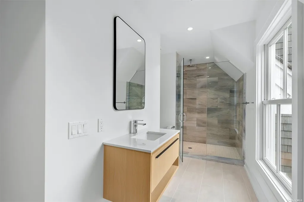81 Skimhampton East Hampton NY 11937