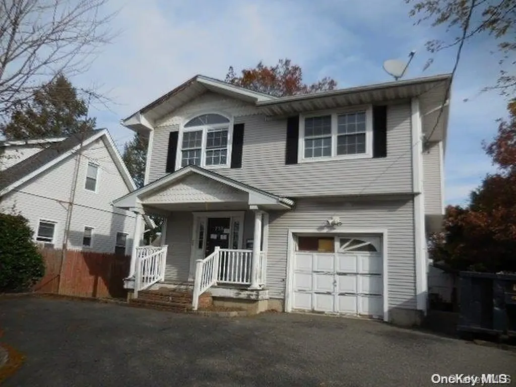 719 S Oyster Bay Road Plainview NY 11803