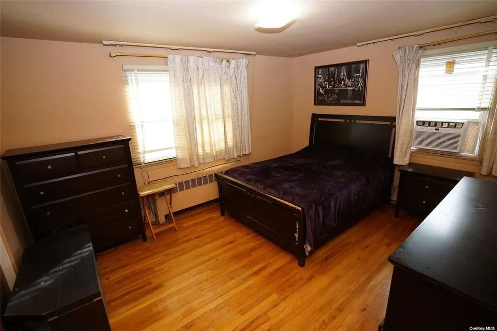 3959 Murdock Avenue Bronx NY 10466