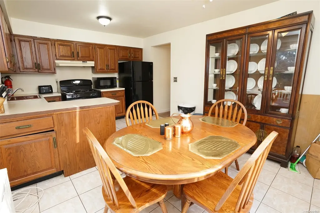 3959 Murdock Avenue Bronx NY 10466