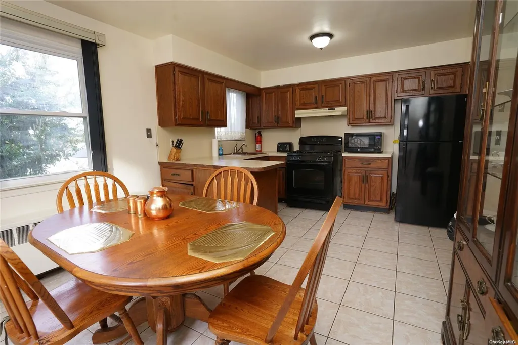 3959 Murdock Avenue Bronx NY 10466