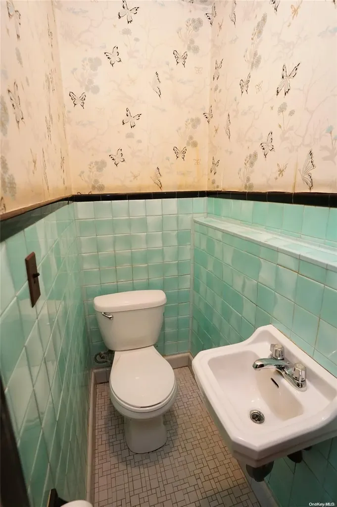 3959 Murdock Avenue Bronx NY 10466
