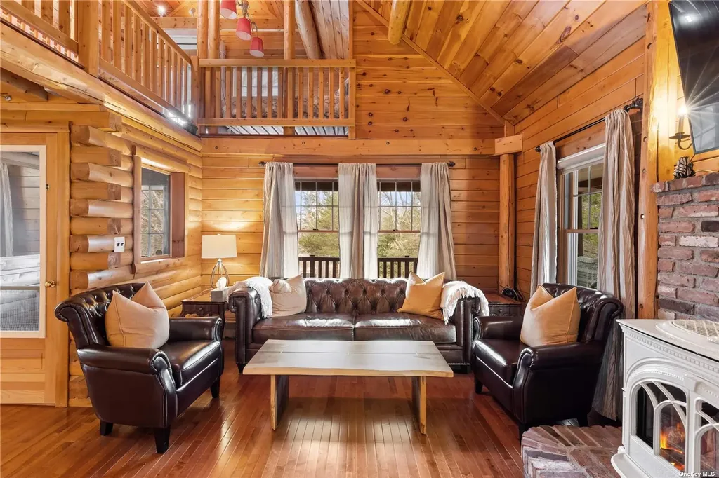 380 Private Road Southold NY 11971