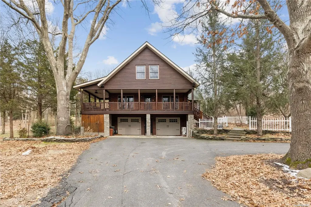 380 Private Road Southold NY 11971