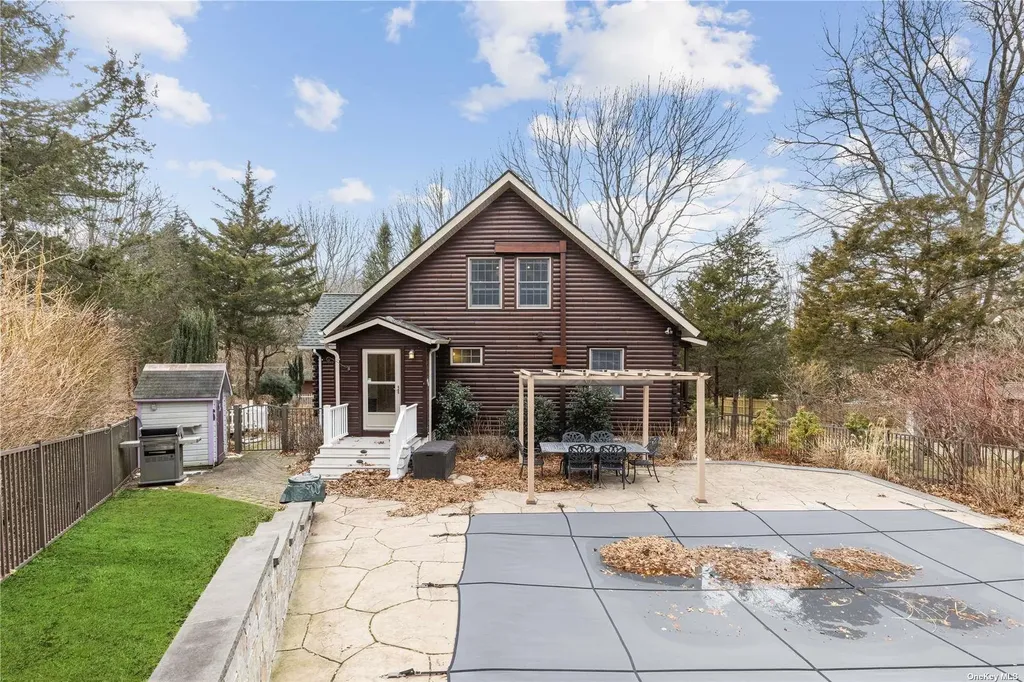 380 Private Road Southold NY 11971