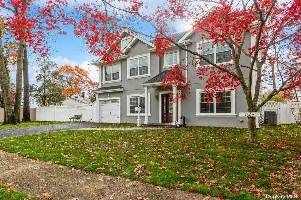 1662 Temple Drive Wantagh NY 11793
