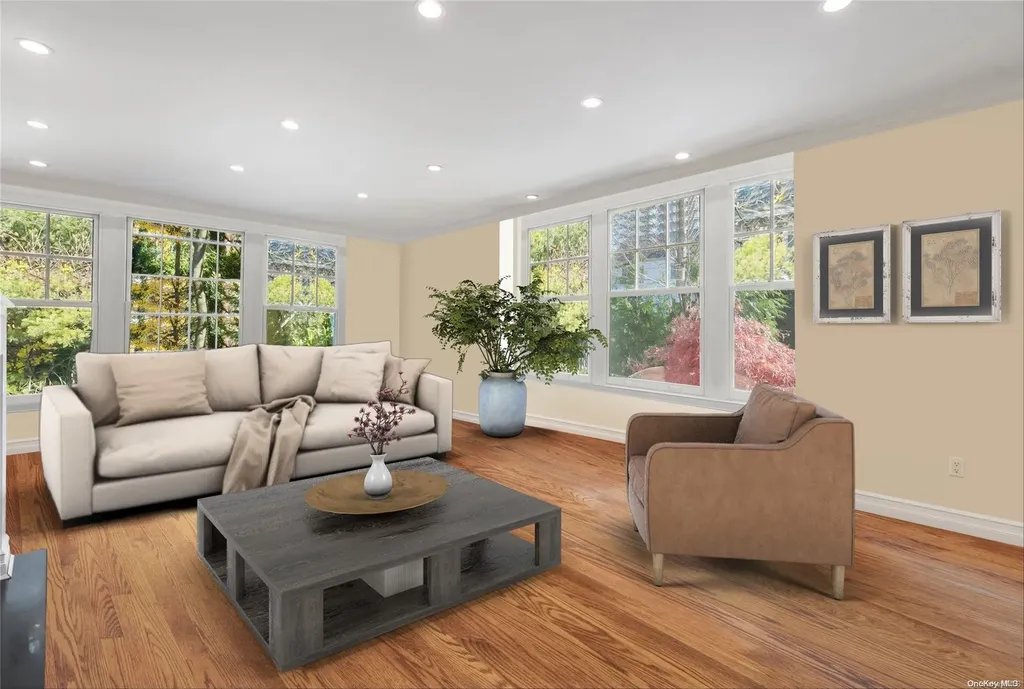 11 Nassau Drive Great Neck NY 11021