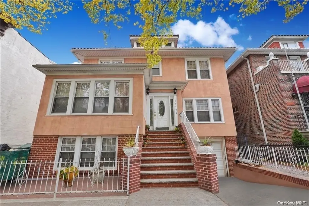 1949 Benedict Avenue Bronx NY 10462