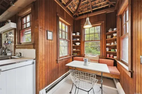 400 Diamond Lane Peconic NY 11958
