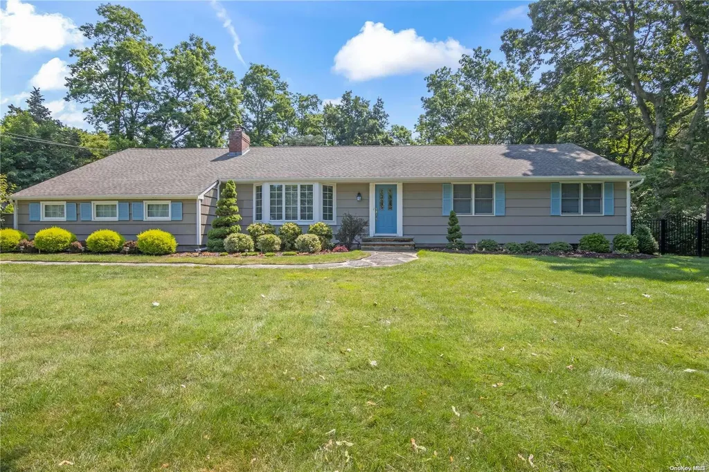 3 Maple Road Setauket NY 11733