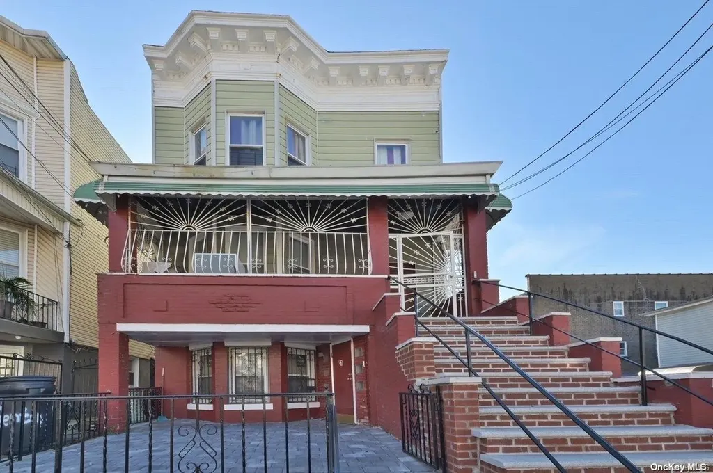 660 Magenta Street Bronx NY 10467