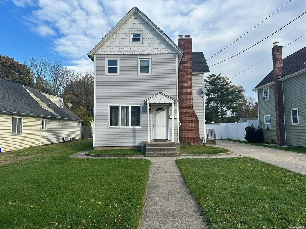 2715 Central Avenue Baldwin NY 11510