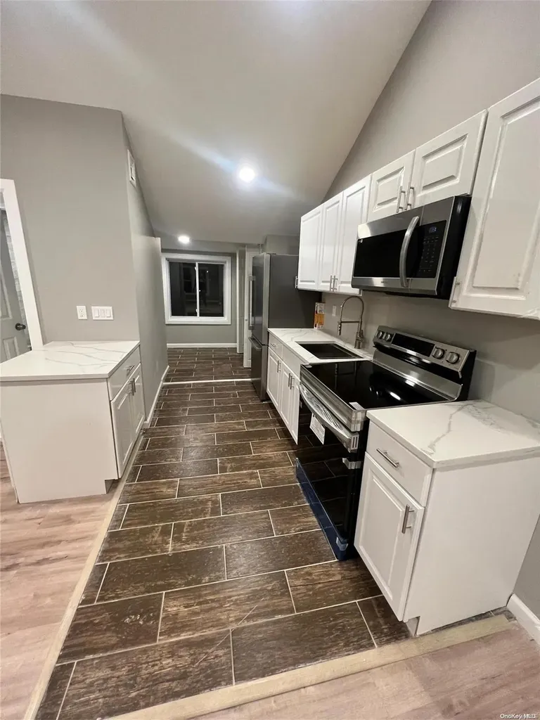 99 S Hamilton Street Poughkeepsie NY 12601