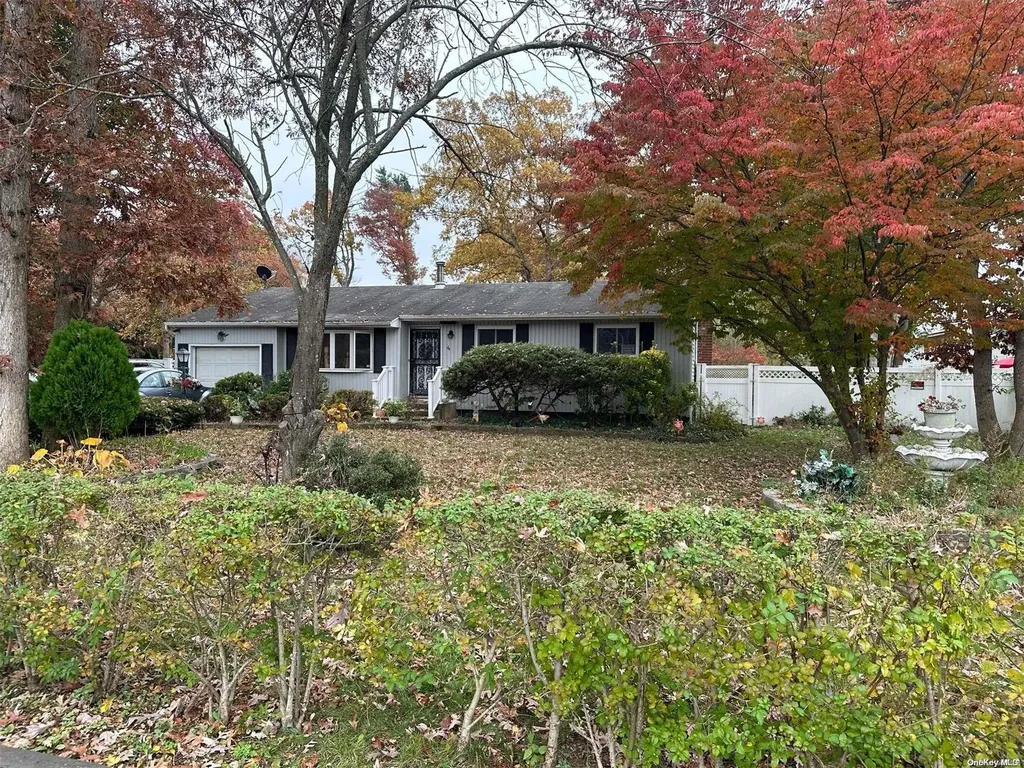 64 Fig Street Central Islip NY 11722