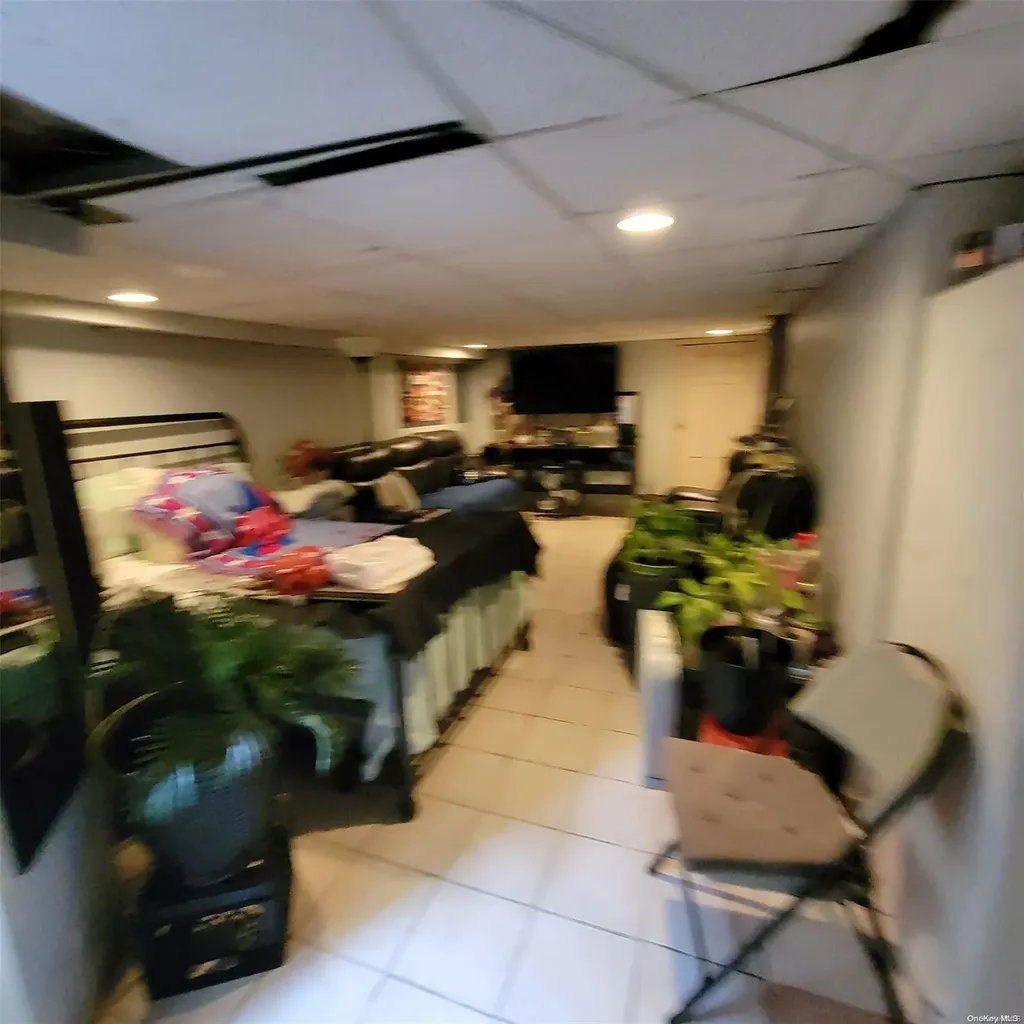 60-23 54th Place Maspeth NY 11378