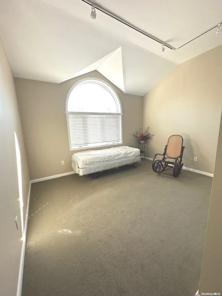 1616 Broadway Hewlett NY 11557