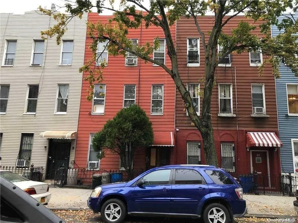 31 Park Street Brooklyn NY 11206