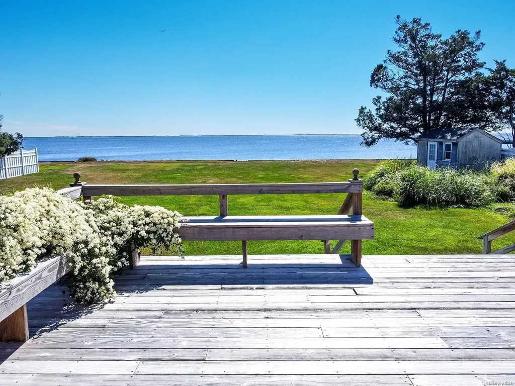 8 Bay Road East Patchogue NY 11772