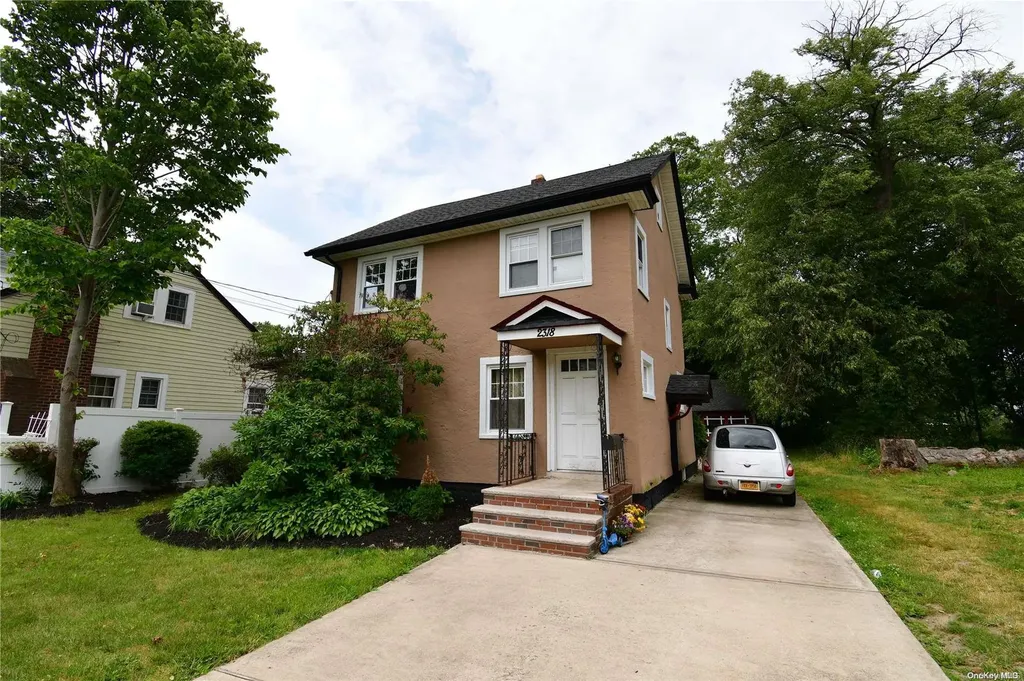 2318 Milburn Avenue Baldwin NY 11510