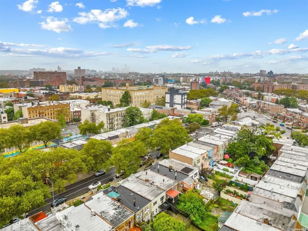 61 E 54th Street Brooklyn NY 11203