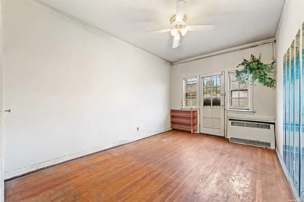 61 E 54th Street Brooklyn NY 11203