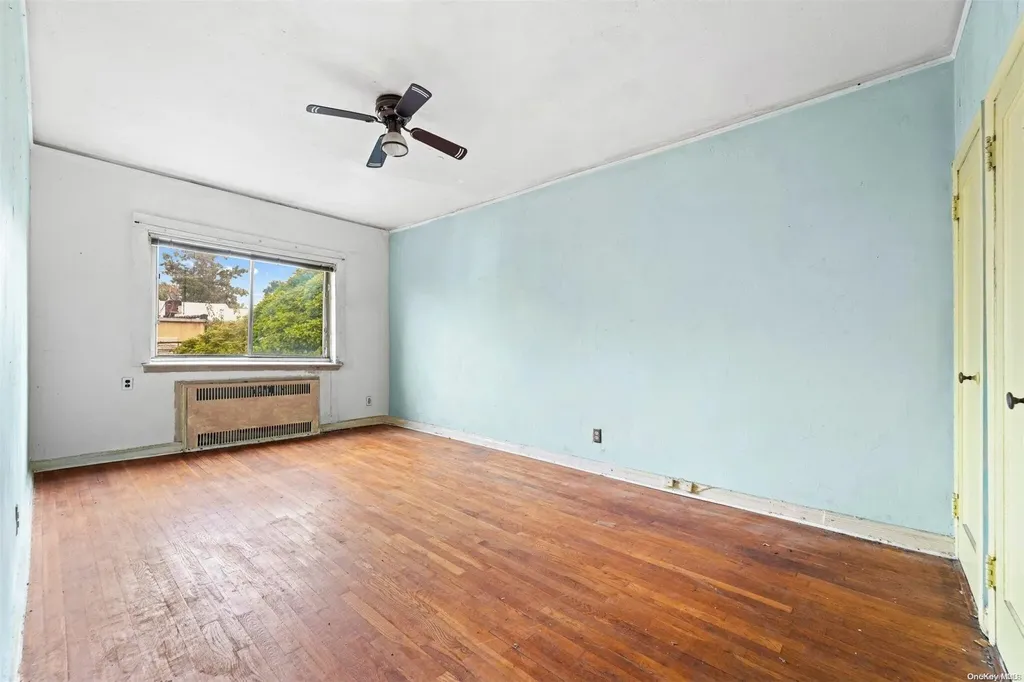 61 E 54th Street Brooklyn NY 11203